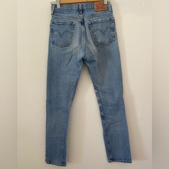 Levi’s Classic 501 Straight leg Jeans Size 26 Button fly distressed knee Vintage - Picture 4 of 10